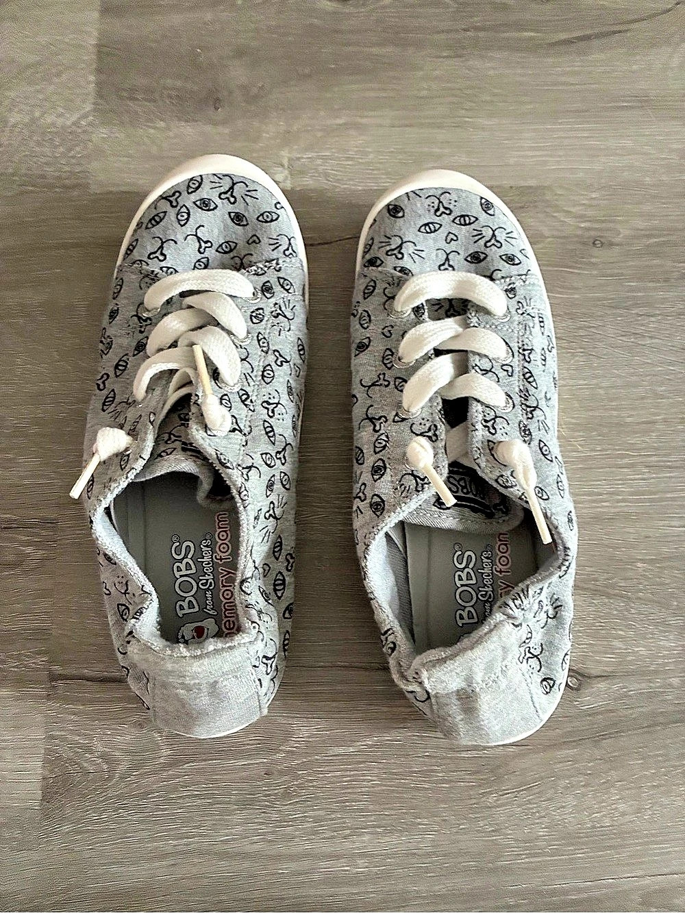 Bobs Women's Sneakers Gray US 7 cat print